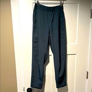 Women’s gray/green Cargo Pants